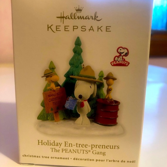Hallmark Keepsake - Holiday En-tree-preneurs- The Peanut Gang - 2011 - Picture 11 of 13